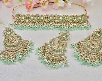 Mint Green Choker Necklace Set 