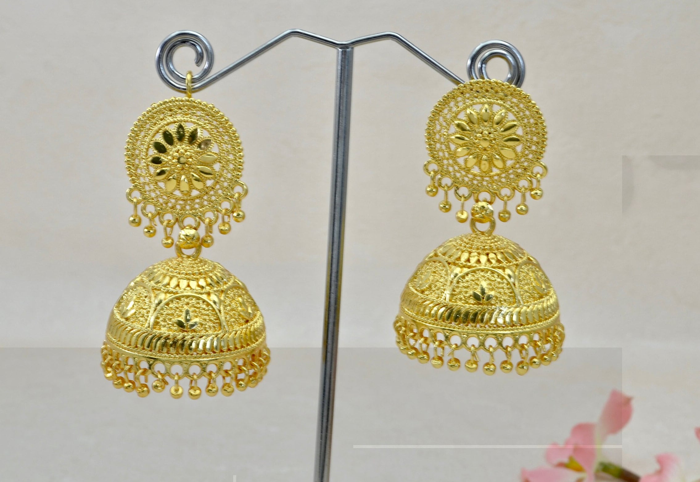 Kan ka 2024 jhumka sona ka
