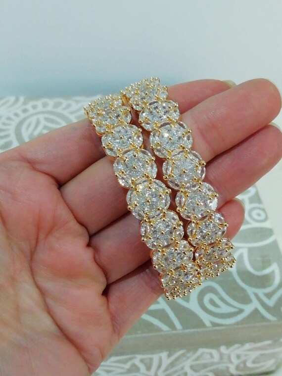 Zirconia jewellery store