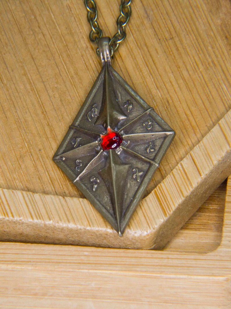 Amulet of council / The Elder Scrolls jewelry / Skyrim Etsy