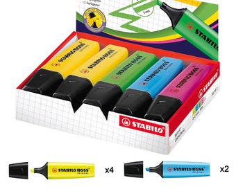 Könnte beinhalten: Eine Box mit STABILO BOSS Original Textmarkern in Gelb, Grün, Blau und Pink. Die Box enthält 4 gelbe, 2 grüne, 2 blaue und 2 pinkfarbene Textmarker. Der Text "BOSS ORIGINAL" ist auf den Markern aufgedruckt.