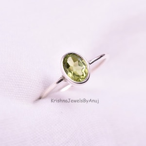 Natural Peridot Gemstone Ring - Solid 925 Sterling Silver Ring - Size 3 To 13 US - Stacking Ring - Handmade Ring - Dainty Ring - Midi Ring