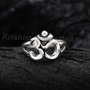 925 Sterling Silver Om Ring - Hindu Deity Lord Shiva Aum Symbol Ring - Size 7 To 13 US - Handmade Ring - Meditation Ring - Yoga Jewelry