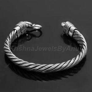 Elegant Snake Style Chain Bracelet For Men&#39;s - 925 Solid Sterling Silver Bracelet - Handmade Oxidised Snake Design Bracelet - Gift For Men&#39;s