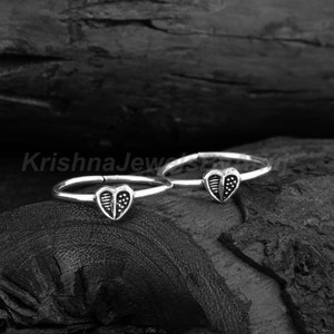 Tiny Heart Toe Ring - 925 Sterling Silver Toe Ring - Toe Ring Pair - Adjustable Toe Band - Dainty Toe Band - Indian Traditional Jewelry