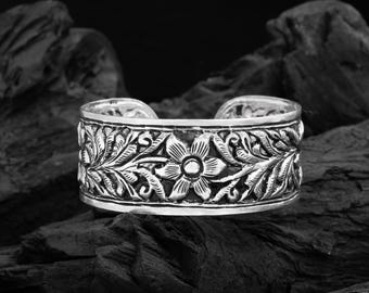 美しいフラワーバングル - 925ソリッドスターリングシルバーバングル 