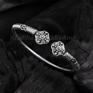 925 Solid Sterling Silver Bangle - Size 2.3 Inches (Inner Diameter) - Gorgeous Party Wear Bracelet - Ethnic Silver Bangle - Indian Jewelry