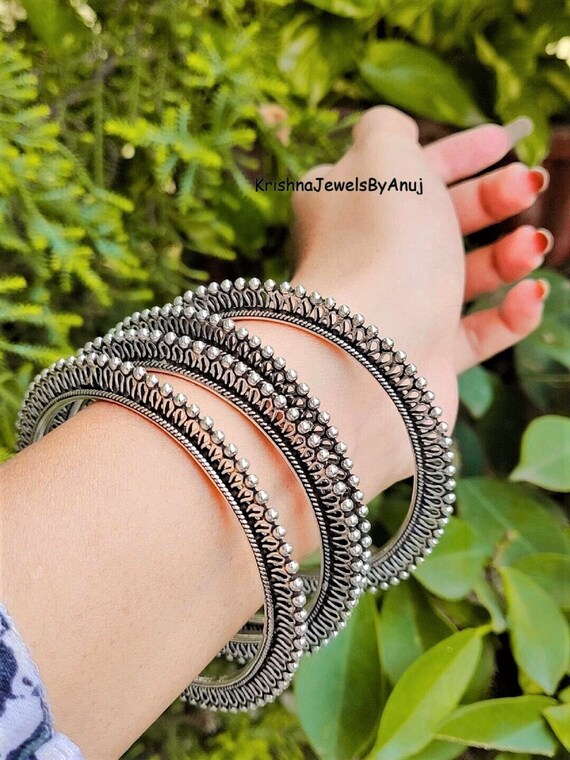 Oxidised hotsell metal bangles