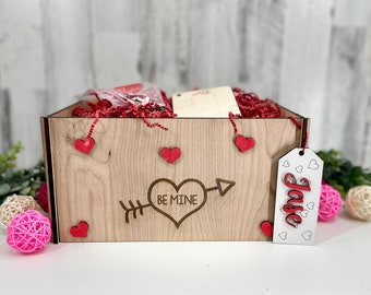 Valentine's Day Crate| Gift Crate| Candy Crate| Customizable Gift Crate| Valentine's Day Gift| Galentine's Day| Personalize Crates
