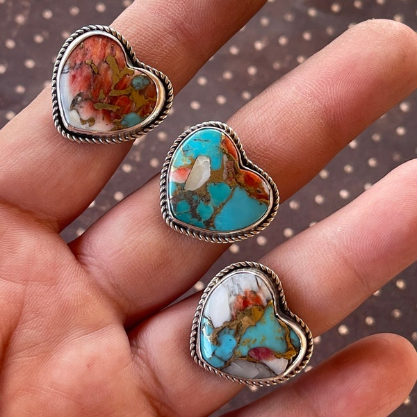 Navajo Handmade; Sterling Silver Heart Rings; Turquoise Spiny Oyster Composite;