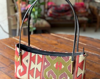 Vintage Kilim Shoulder Bag, Genuine Leather Handles, Turkish Wool Bag