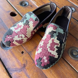 SIZE 41 /US 8,  All handmade  Kilim Shoes for men, Vintage Kilim shoes, Loafers Men shoes, Slip-on shoes men, Leather shoes men,