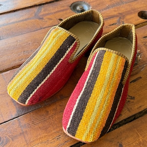 SIZE 41 /US 8, All handmade  Kilim Shoes for men, Vintage Kilim shoes, Loafers Men shoes, Slip-on shoes men, Leather shoes men,