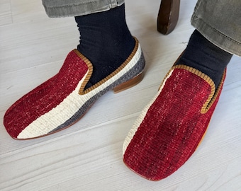 Handmade Kilim Loafers Men, Vintage Style Leather Shoes (US 8 / EU 41)