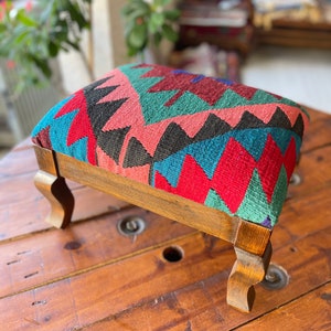 kilim Ottoman stool, Kilim foot rest, Beech wood stool, Vintage furniture, Kilim pouf, Kilim stool, kilim ottoman, Home decor