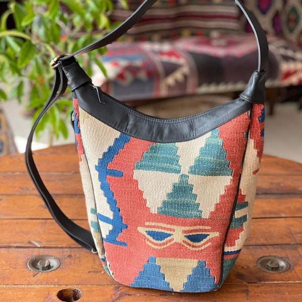 Kilim bag, Shoulder bag, Sling bag, Crossbody bag, Transforming bag, Vintage Kilim and Genuine Leather, Gift for her, Christmas Gift