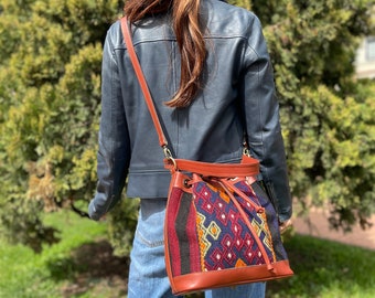 Kilim bucket bag, leather bag, Kilim bags, Crossbody bag, Vintage Kilim and Genuine Leather, Vintage Kilim bag, Gift for her