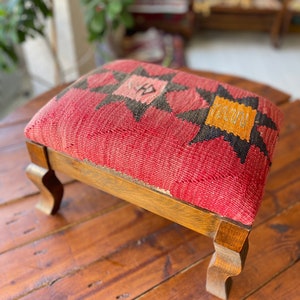 kilim Ottoman stool, Kilim foot rest, Beech wood stool, Vintage furniture, Kilim pouf, Kilim stool, kilim ottoman, Home decor