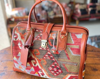 Kilim travel bag,  kilim doctor bag, kilim duffle bag, old Kilim and Genuine Leather, overnight bag, Rug bag, Kilim bag