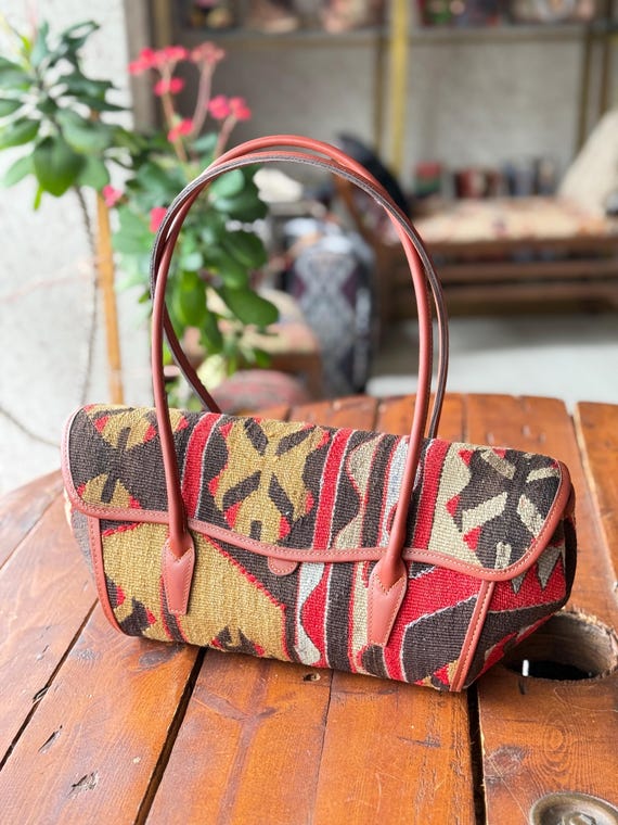 ヴィンテージキリムショルダーバッグ、本革、手織りウール - Etsy 日本