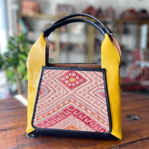 Kilim bag, leather bag, Kilim bags, Crossbody bag, Vintage Kilim and Genuine Leather, Vintage Kilim bag, Gift for her