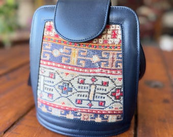 Vintage Kilim Crossbody Bag, Genuine Leather Pochette