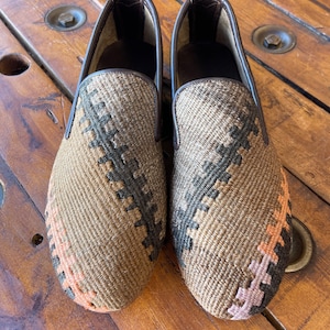 SIZE 44/US 11,  All handmade  Kilim Shoes for men, Vintage Kilim shoes, Loafers Men shoes, Slip-on shoes men, Leather shoes men,
