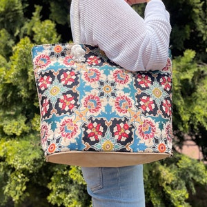 Gobelin Tapestry bag with zippered, Gobelin tote bag, Gobelin woven tote bag, Turkish traditional tiles Pattern, Gift for her