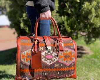 Kilim travel bag,  Woven bag,  kilim doctor bag, kilim duffle bag, old Kilim and Genuine Leather, overnight bag, Rug bag, Kilim bag