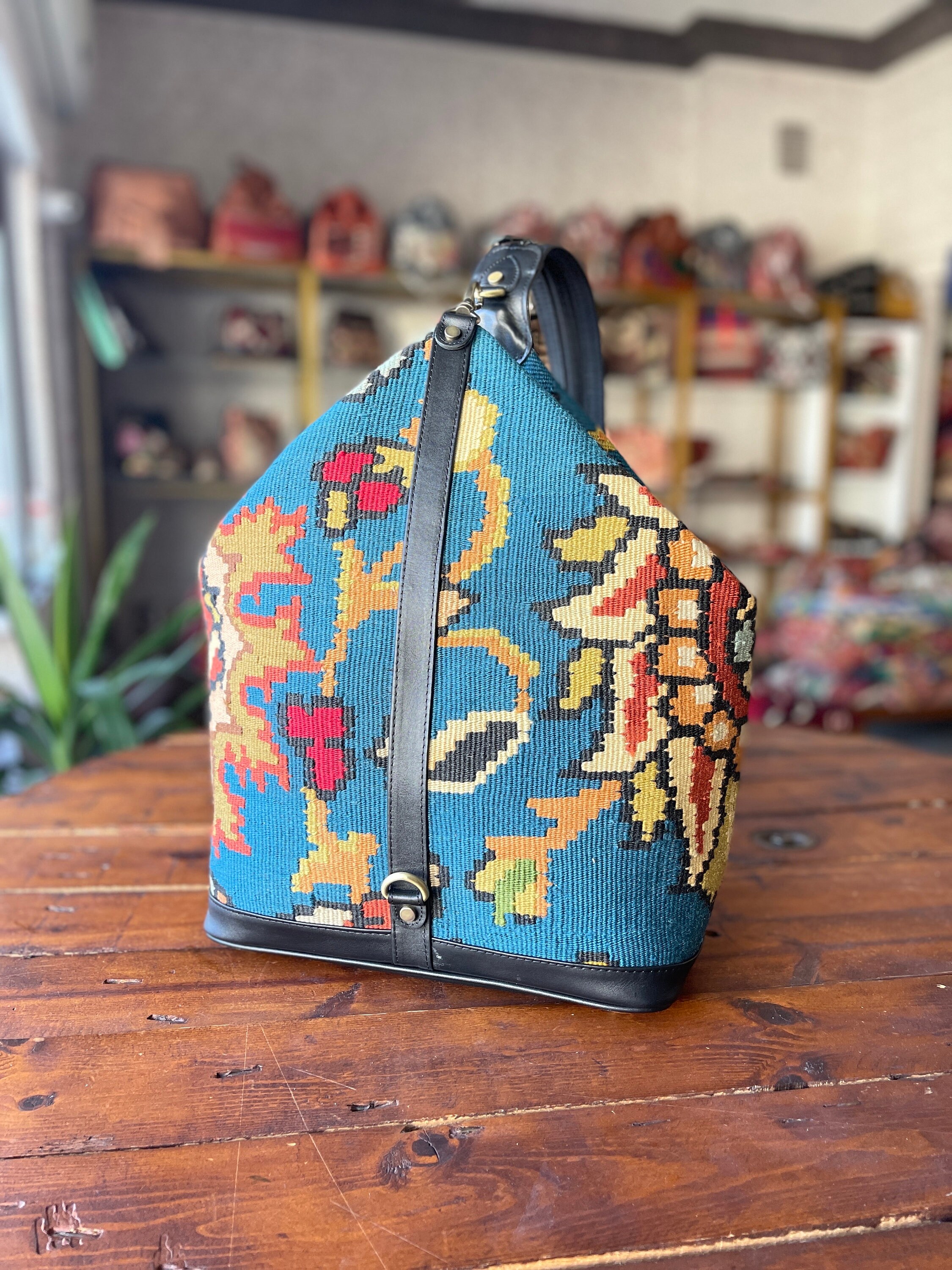 Large Vintage Kilim Backpack, Leather Knapsack, Unisex Bag  display picture 3