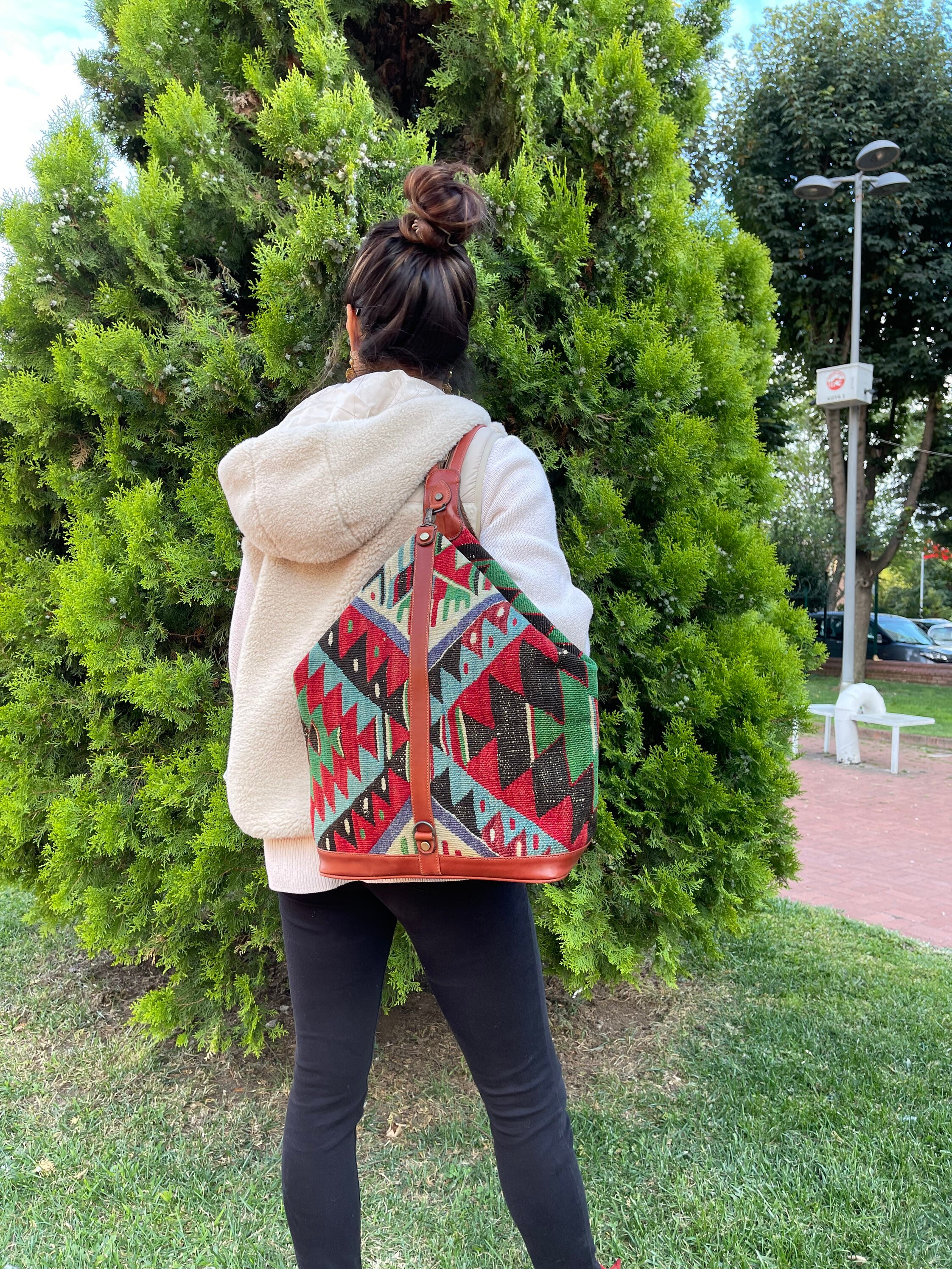 Vintage Kilim Backpack, Large Wool and Leather Bag, Unisex Knapsack Vintage Kilim Backpack, Large Wool and Leather Bag, Unisex  main image 3