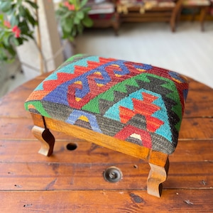 kilim Ottoman stool, Kilim foot rest, Beech wood stool, Vintage furniture, Kilim pouf, Kilim stool, kilim ottoman, Home decor
