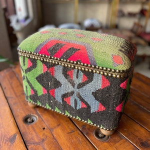 Kilim chest, Small size, Vintage furniture, Ottoman chair, Kilim rectangle stool, kilim ottoman, kilim Ottoman stool, Home Decor