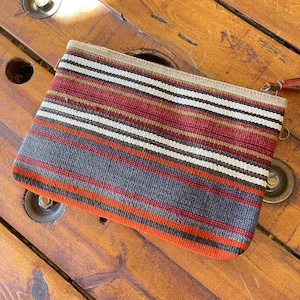 Pochette Kilim recto-verso, sac Kilim, sac à bandoulière Kilim, sac en cuir Kilim, sac bohème, sac tissé à la main, sac ethnique, cadeau de Noël