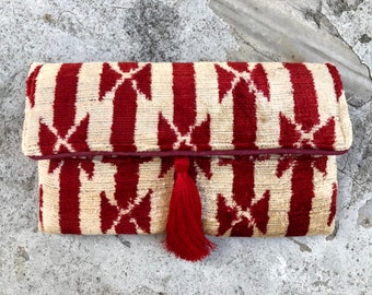 Ikat velvet clutch bag with tassel, Ikat bag, Ikat fabric,Silk ikat clutch,Velvet ikat, Ikat purse, ikat clutch, evening clutch, boho clutch