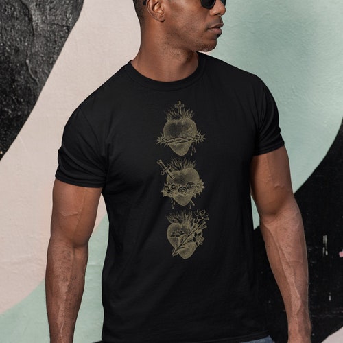 T-shirt catholique pour hommes Three Hearts - Jesus Mary Joseph JMJ Tee - Chemise catholique traditionnelle - Fête des pères catholique - Vêtements pour hommes catholiques