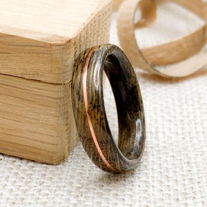 Johnnie Walker Whisky Barrel Ring: Copper Inlay Wooden Wedding Band image 2