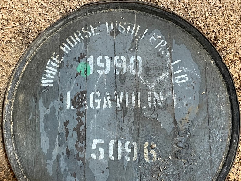 close up of a Lagavulin whisky barrel end from 1990