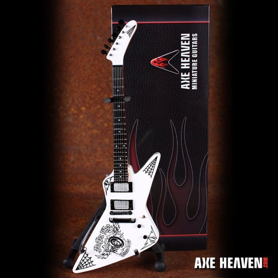 Esp Papa Het 1 4 Scale Replica Guitar Axe Heaven James Hetfield Decorative Ornaments Plates Collectables Esp Papa Het 1 4 Scale Replica Guitar Axe Heaven James Hetfield Decorative Ornaments Plates Collectables