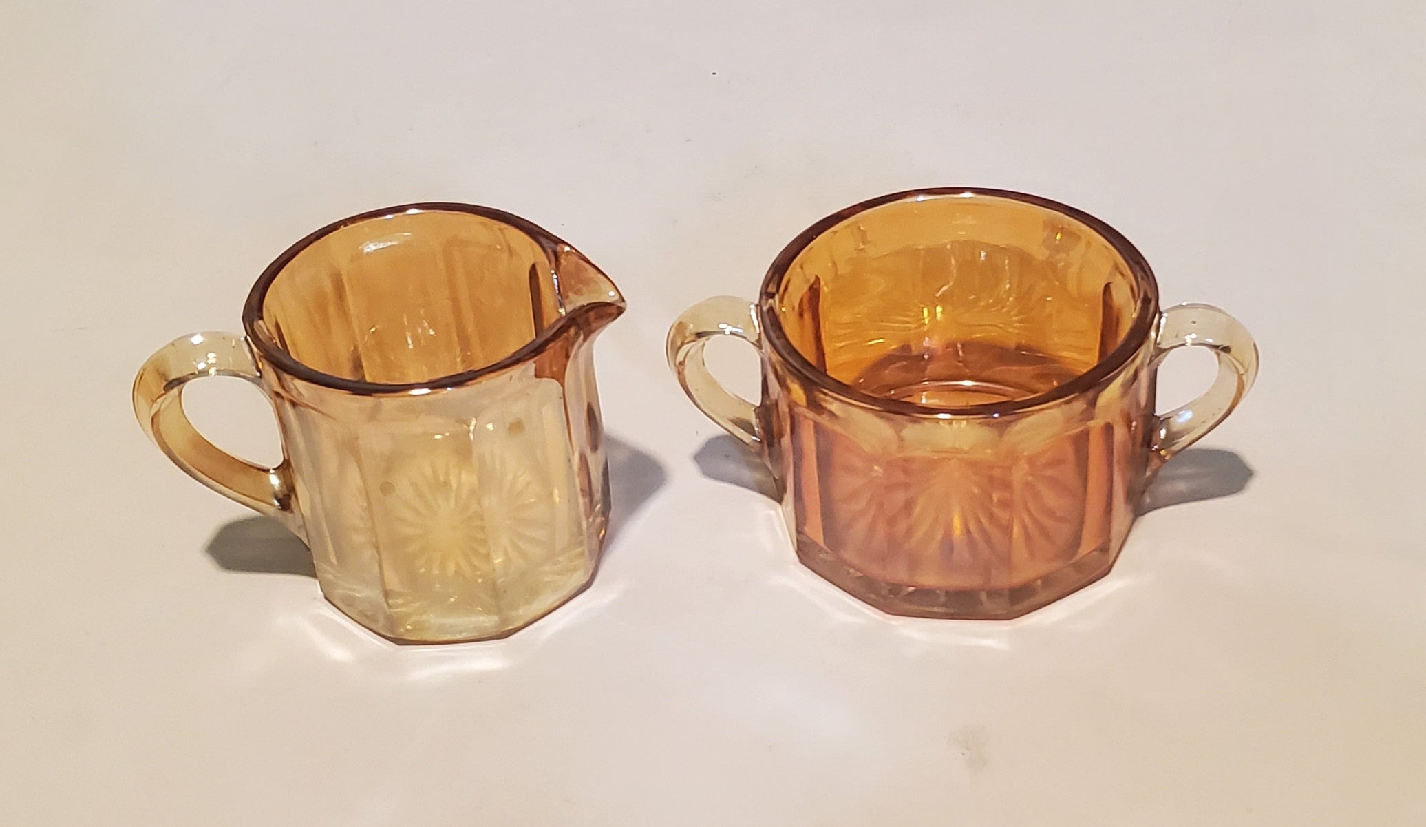 ヴィンテージ オレンジ ガラス シュガーボウルとクリーマーセット
