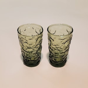Vintage Green Glasses - Green Glass Cups - Set of 2