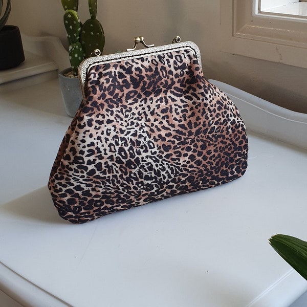 Poppy Leopard Clutch