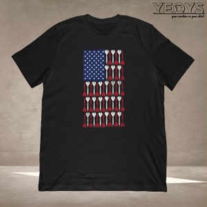 Funny Darts Shirt - Unisex T-Shirt Gift For Dart Player, Dart Board, Bulls Eye And Dart League Fans - USA Flag Made Of Dart Arrows