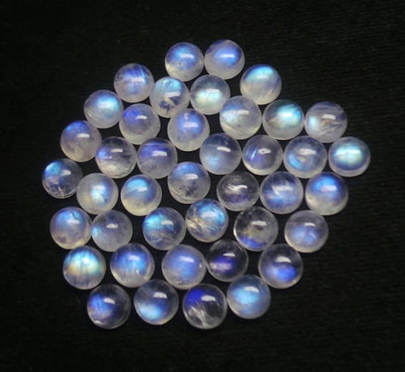 10Pcs Natural White Rainbow Blue Moonstone Round 5 x 5 mm Cabochon Loose Gemstone Wholesale Lot