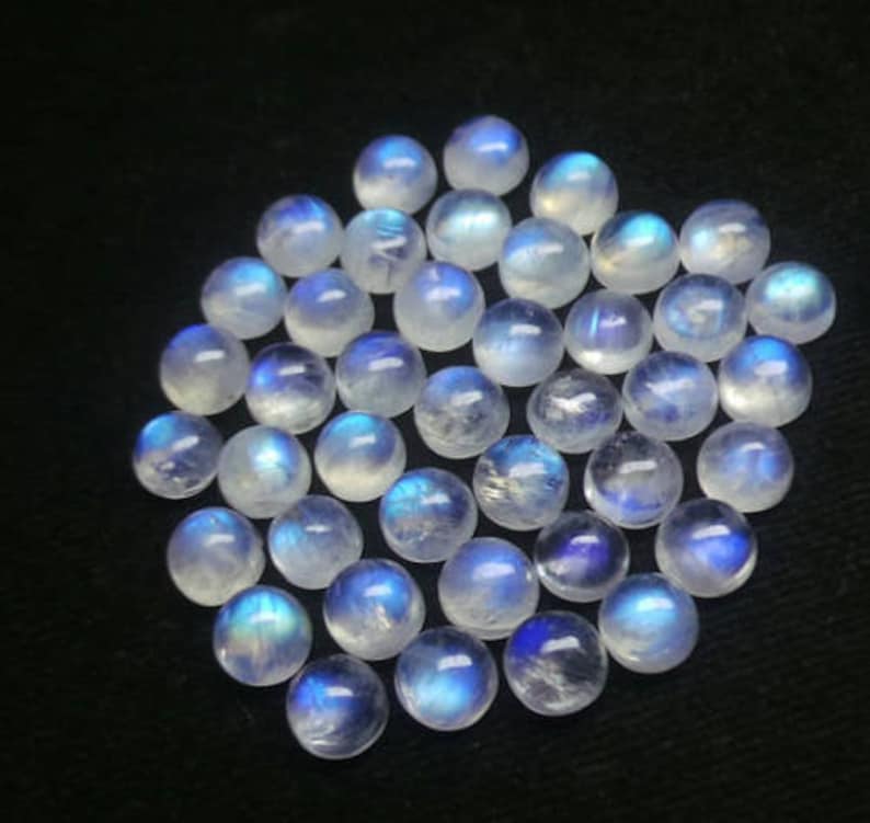 10Pcs Natural White Rainbow Blue Moonstone Round 5 x 5 mm Cabochon Loose Gemstone Wholesale Lot
