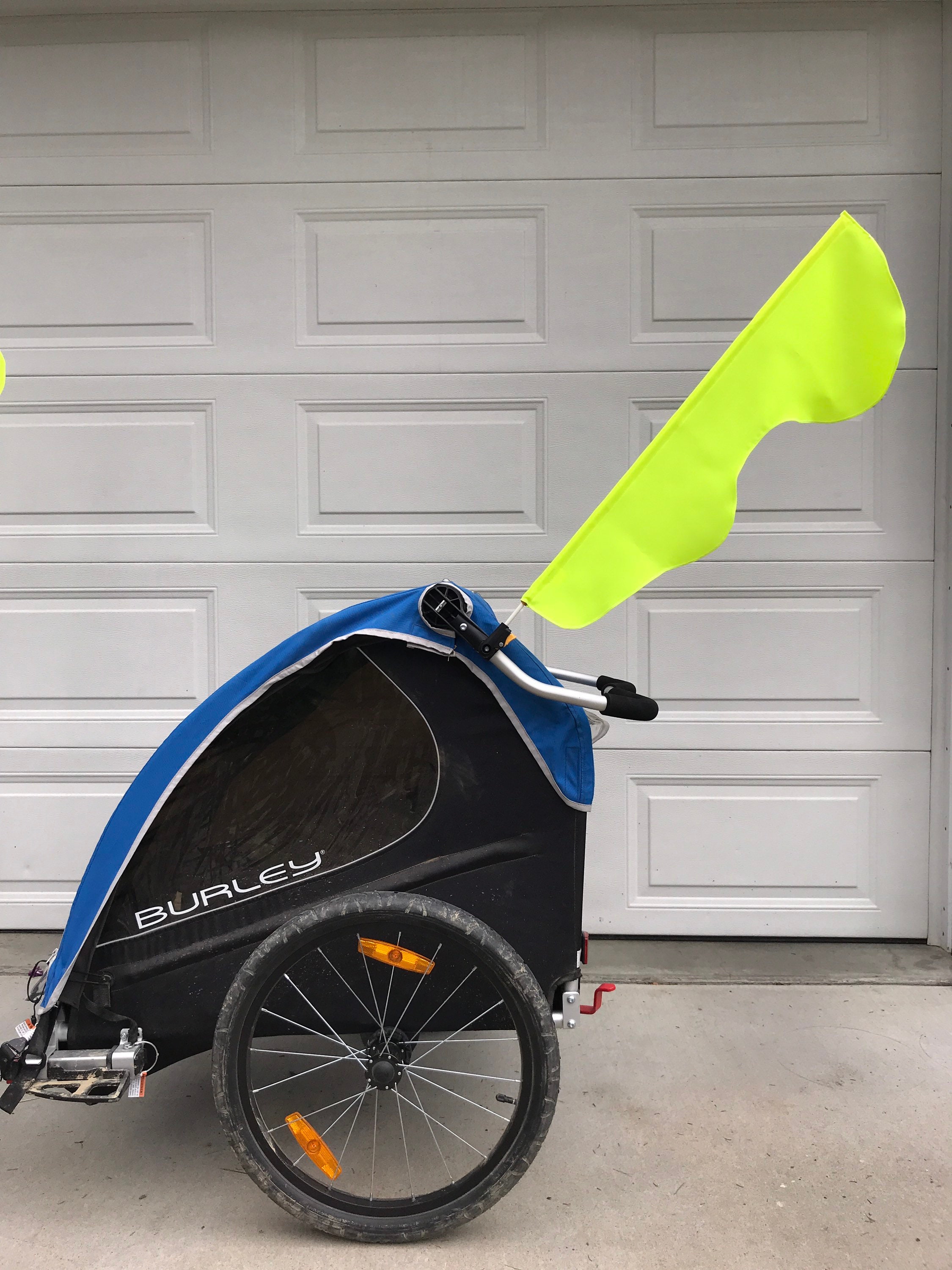 Drapeaux de sécurité pour vélo/tricycle Haute visibilité, drapeau de  sécurité pour enfants, drapeau de remorque, drapeau de chaise électrique. -   France