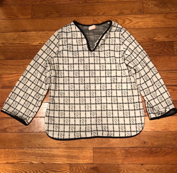 Mod 60s 70s Design Top