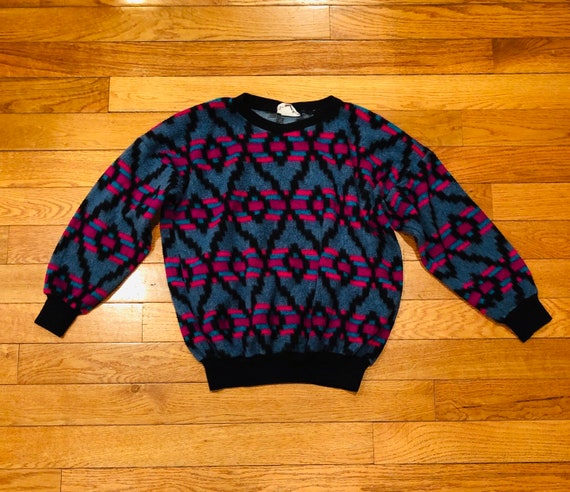 80s 90s Campy Fleece Sweater