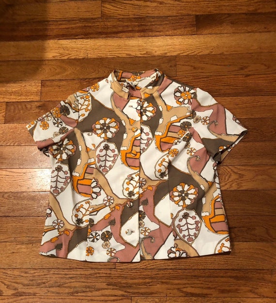 60s Button Up