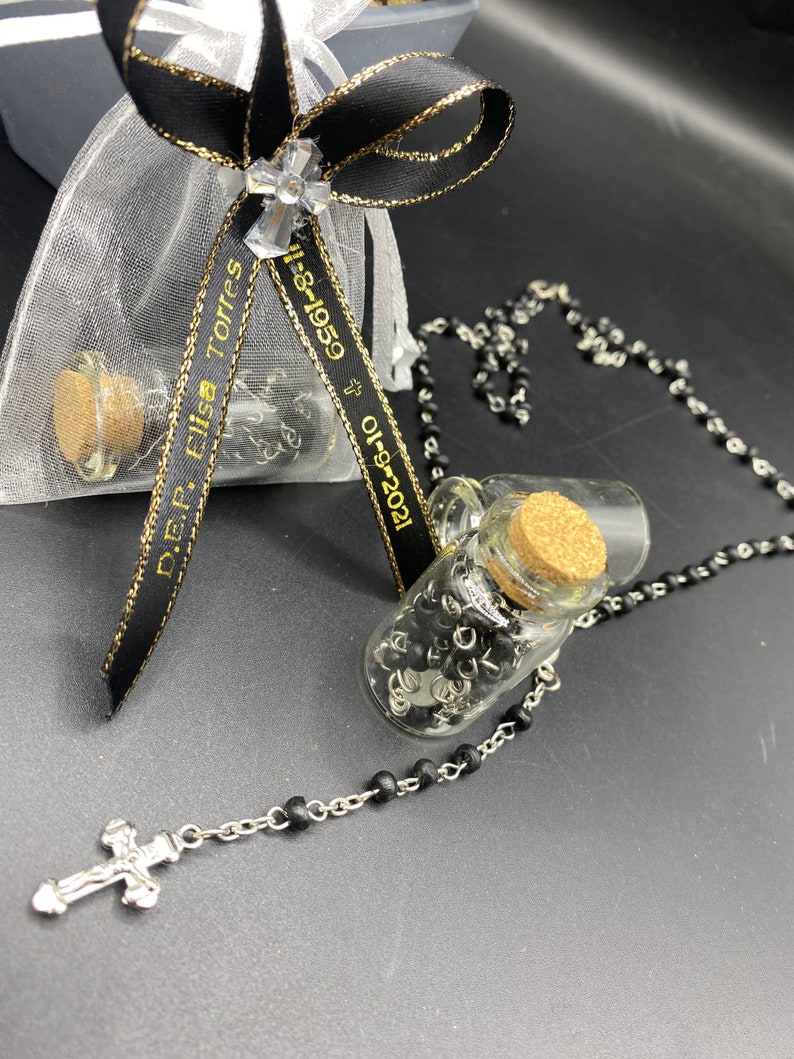 12pcs Funeral Favormemorial favor giftcelebration of life R.I.P personalized ribbons glass bottle /& Rosary D.E.P Listones grabados